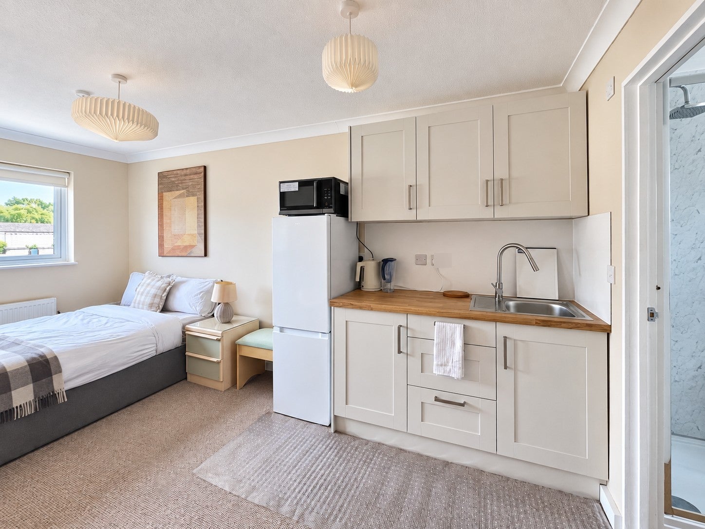 Room Neville Road in Cambridge