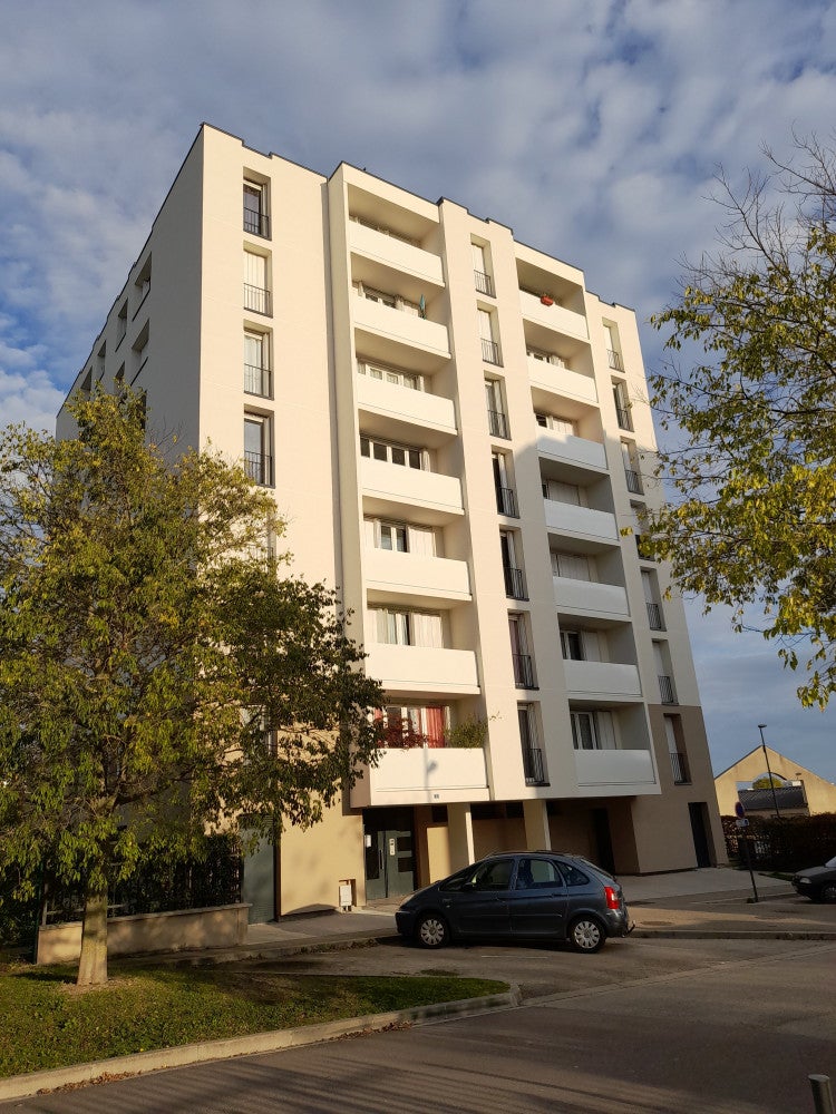 Flat Rue Gaston Cohen in Troyes