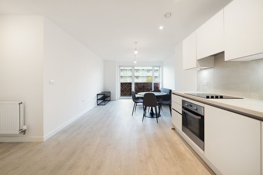 Flat East Acton Lane in Greater London