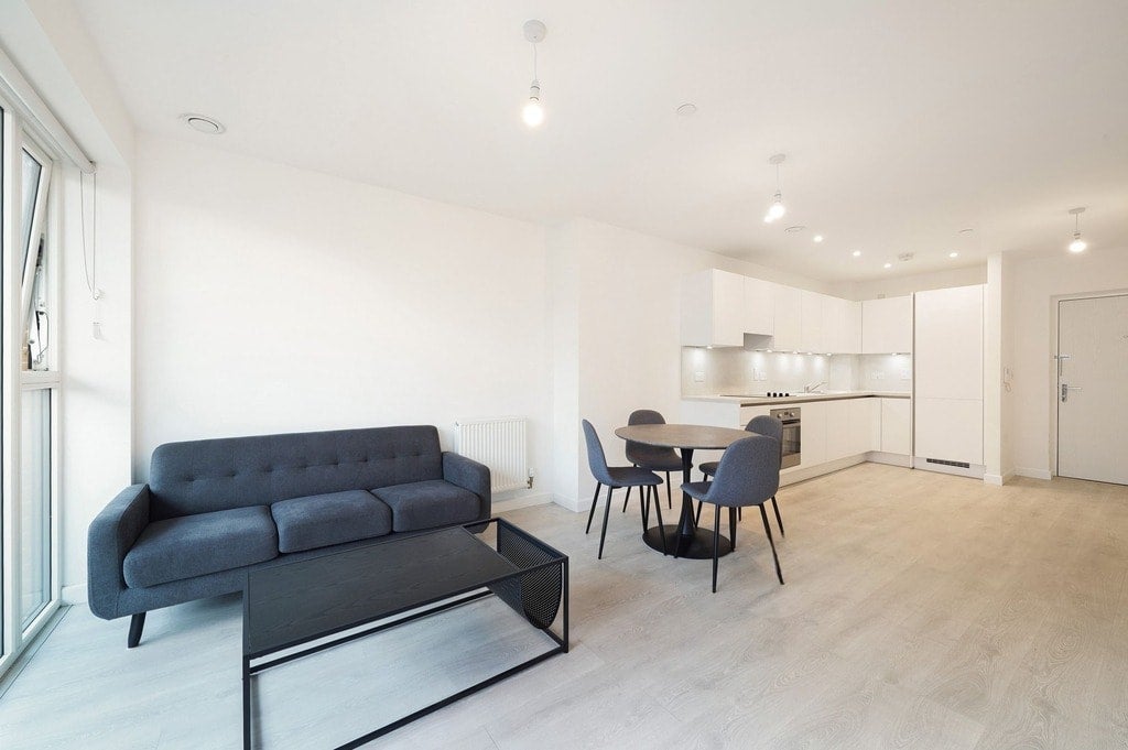 Flat East Acton Lane in Greater London