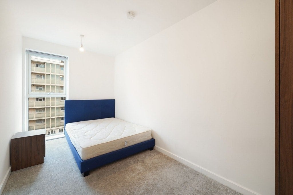 Flat East Acton Lane in Greater London