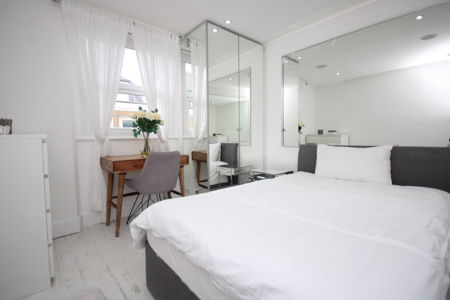 Room Westbourne Grove in City of Westminster