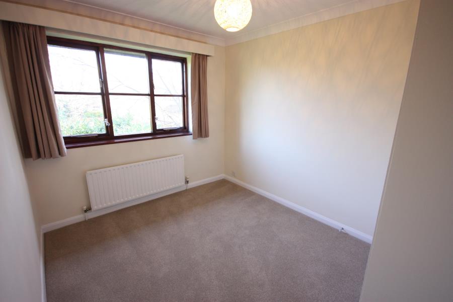 Flat Highclere in Guildford