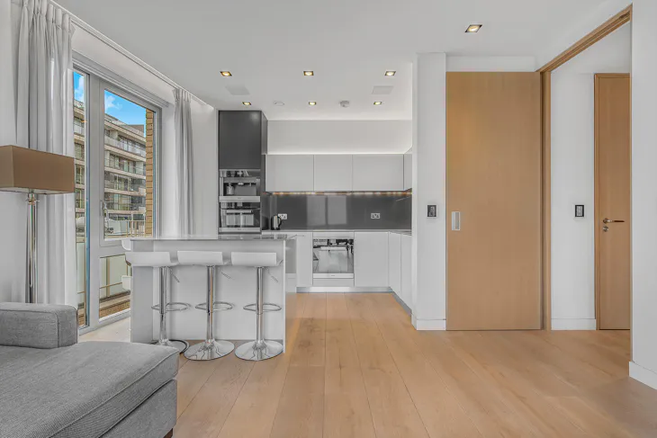 Flat Fair Street in Greater London
