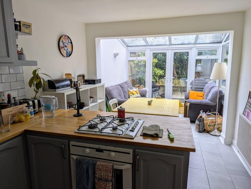Room Leander Road in Greater London