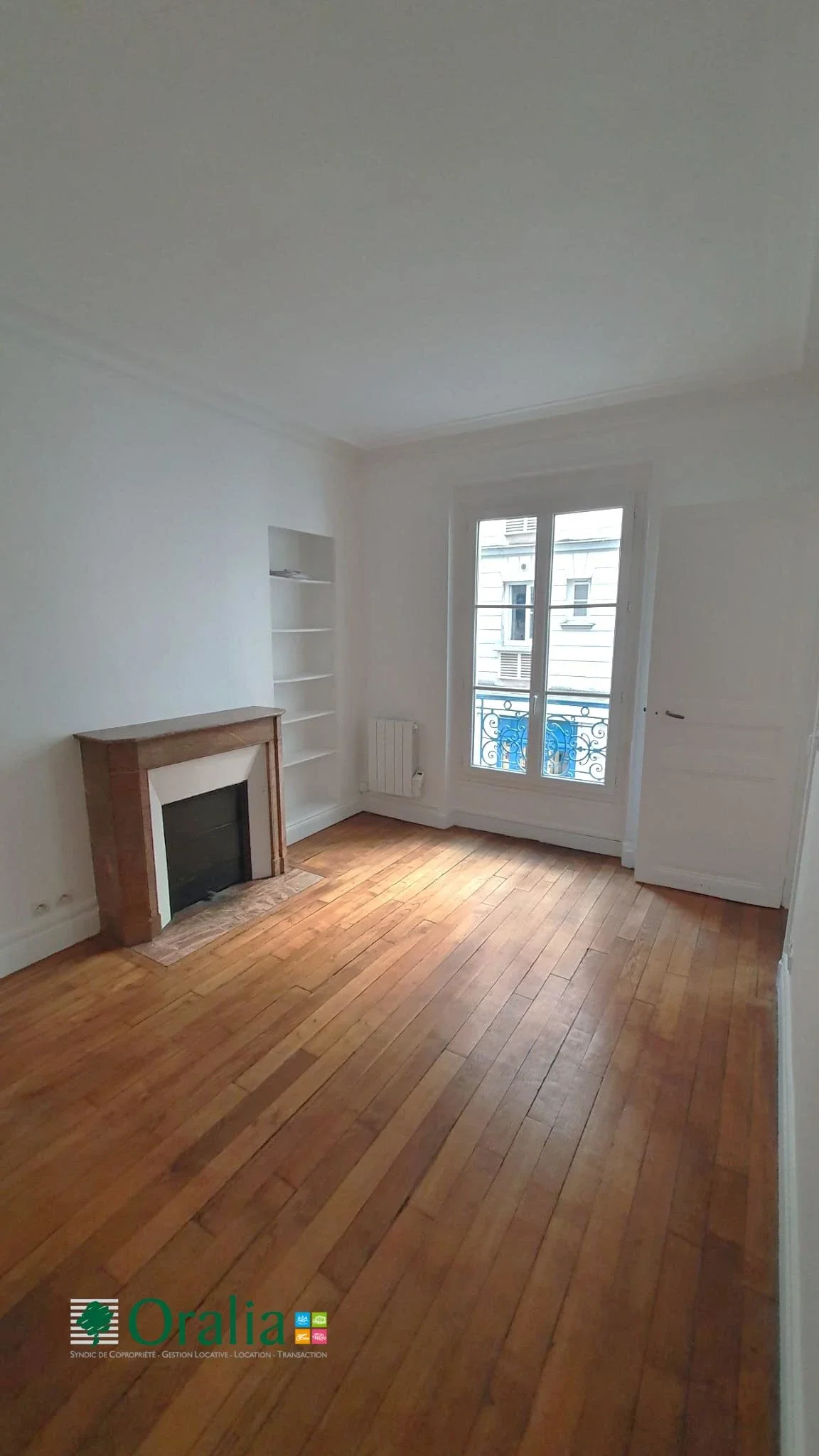 Appartement Rue du Faubourg Saint-Martin à Paris