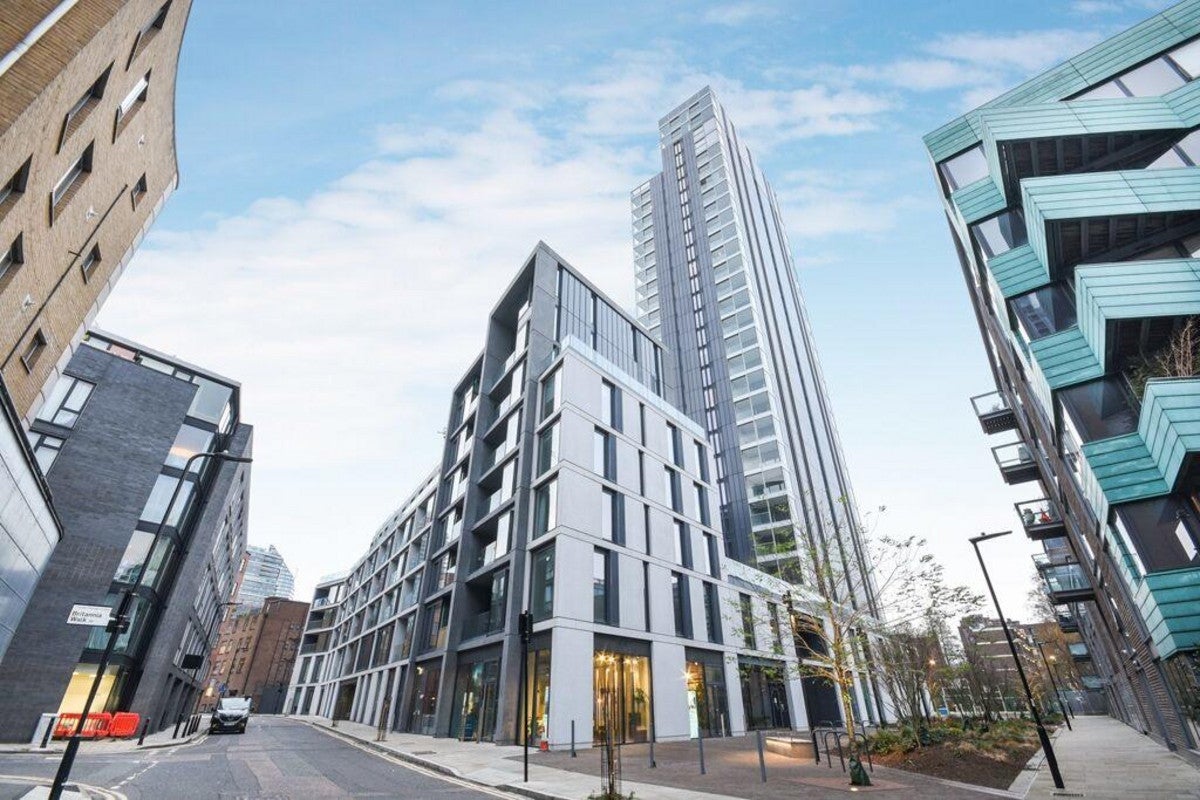 Flat Jasper Walk in Greater London