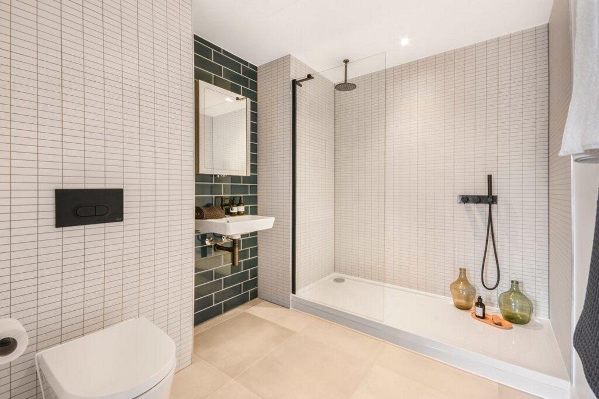 Flat Jasper Walk in Greater London