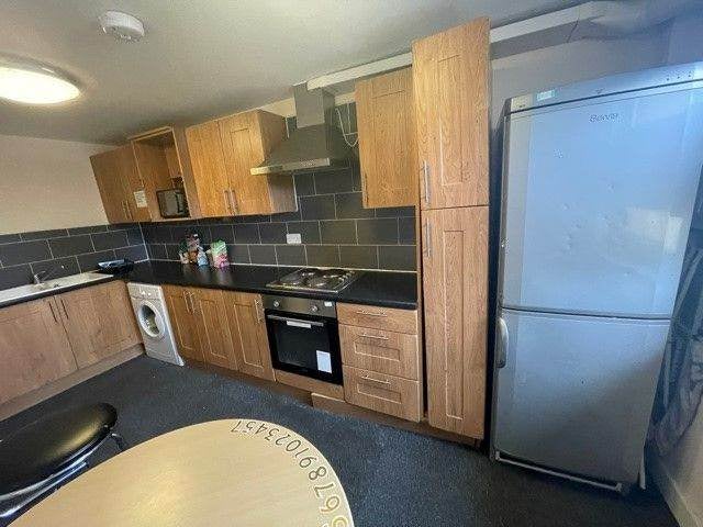 Room Claremont in Bradford