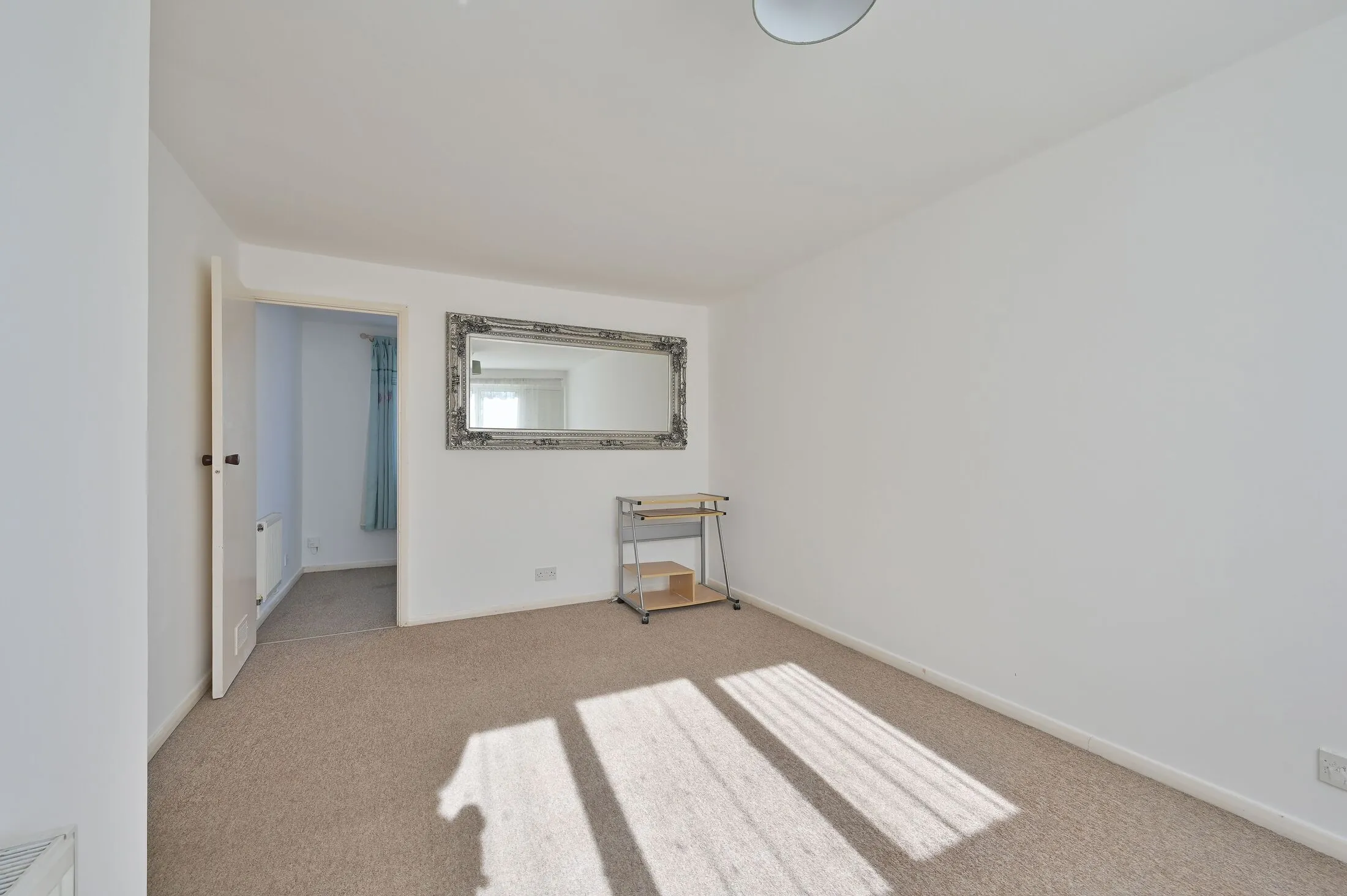 Flat Linden Lea in Watford