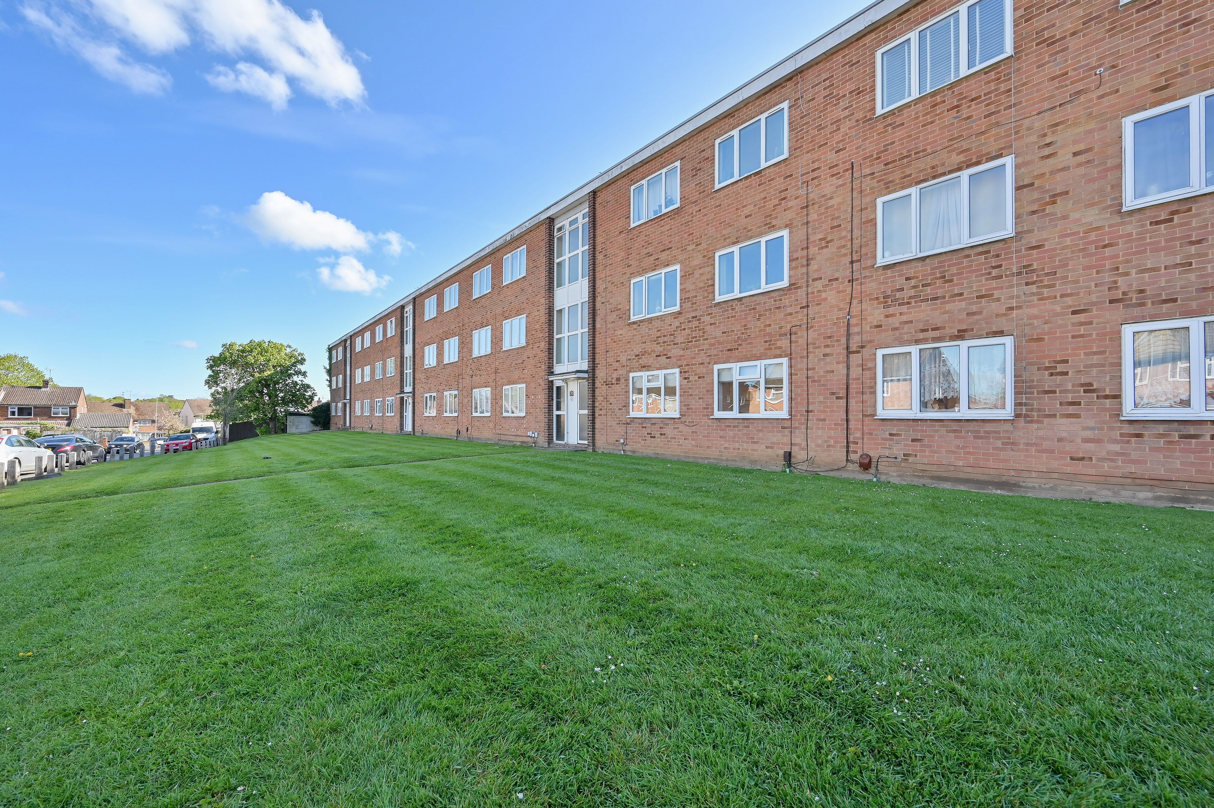 Flat Linden Lea in Watford