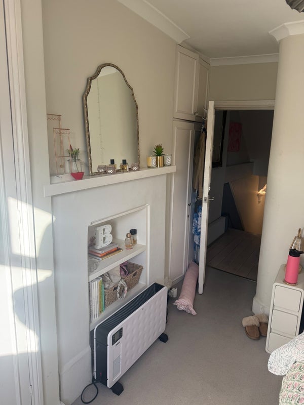 Room New King's Road in Greater London
