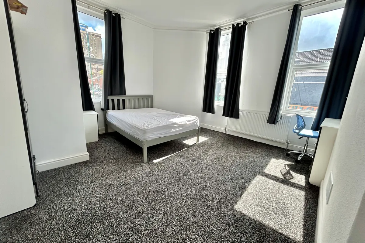 Flat Hartley Road in Nottingham