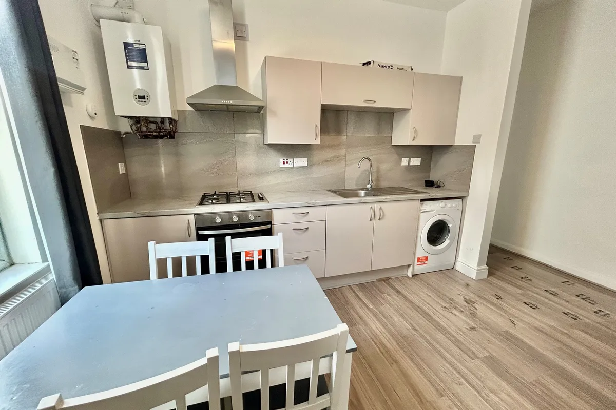 Flat Hartley Road in Nottingham