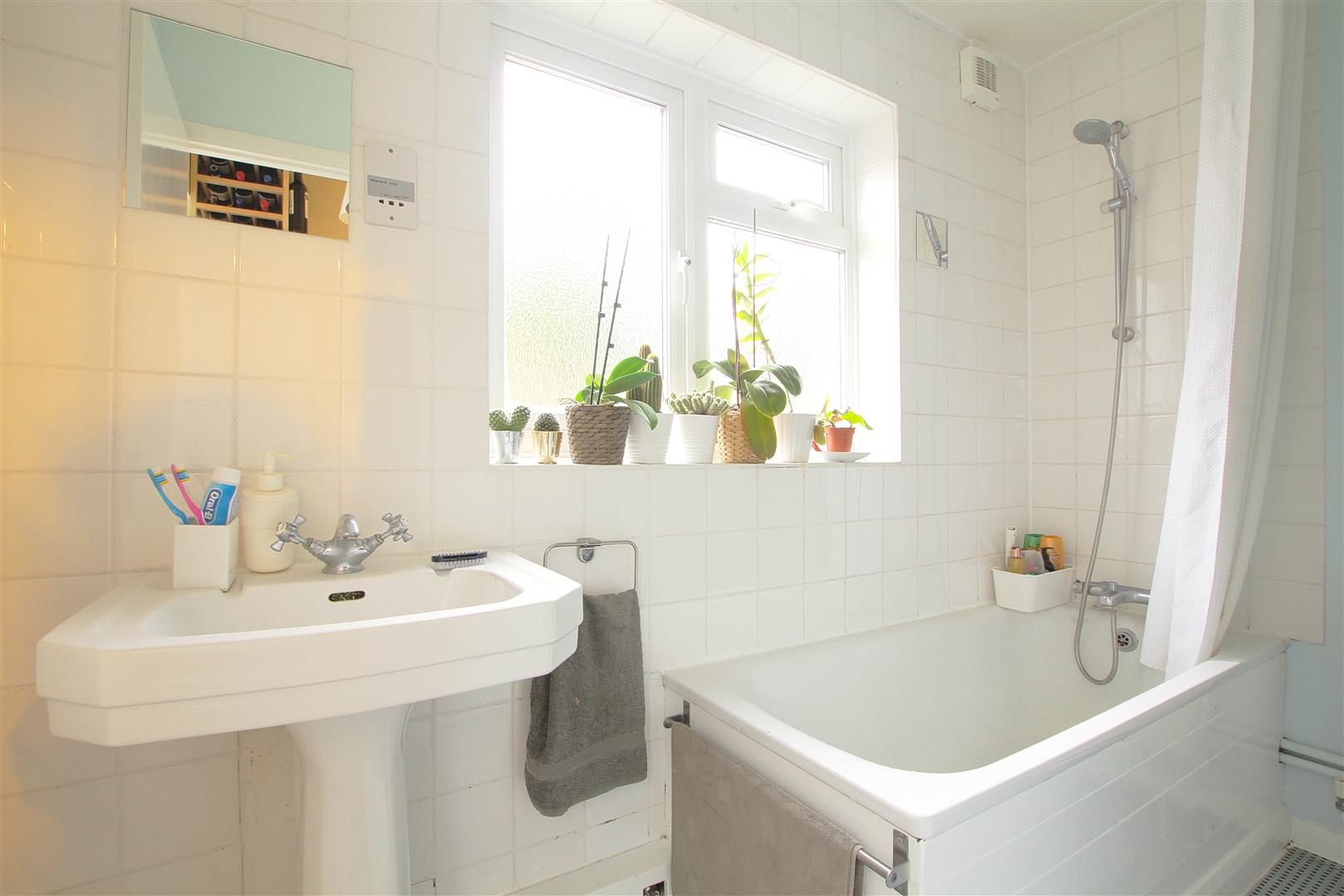 Flat Chesham Terrace in Greater London