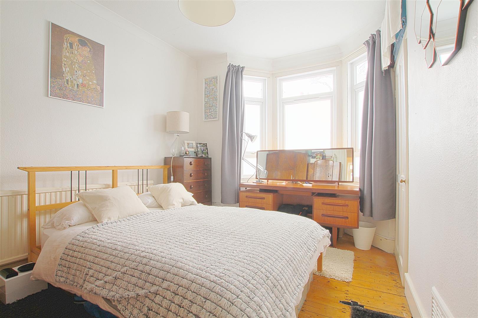 Flat Chesham Terrace in Greater London