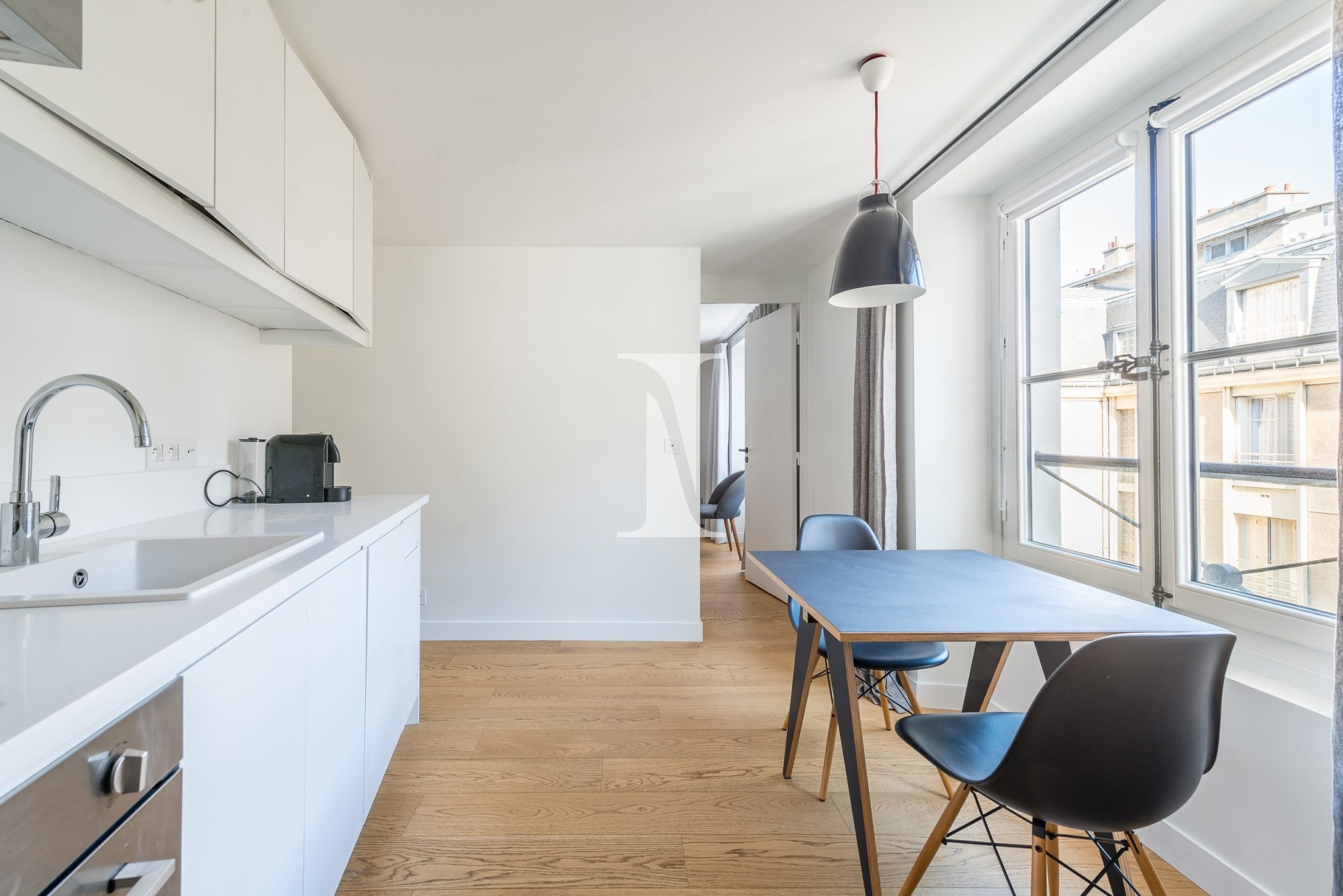 Flat Rue Corneille in Paris