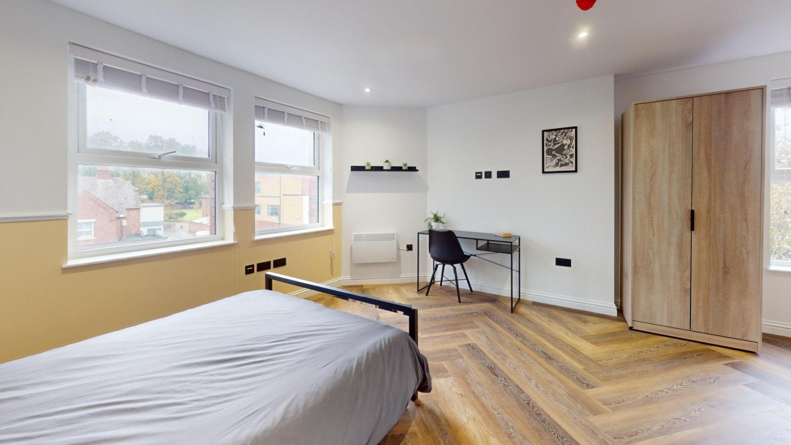 Room Thurloe Street in Manchester