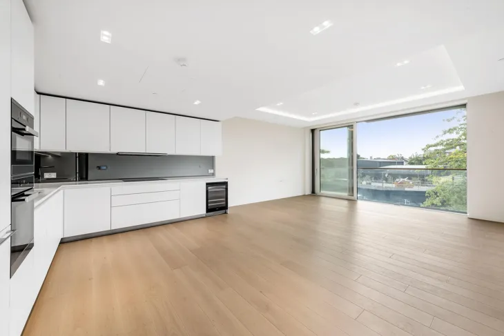 Flat West Road in Greater London