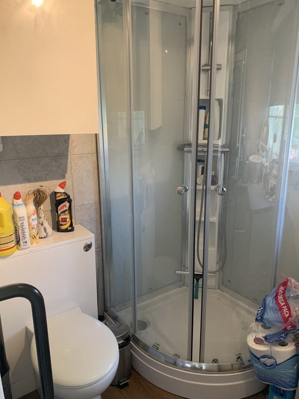 Room Poynings Close in Greater London