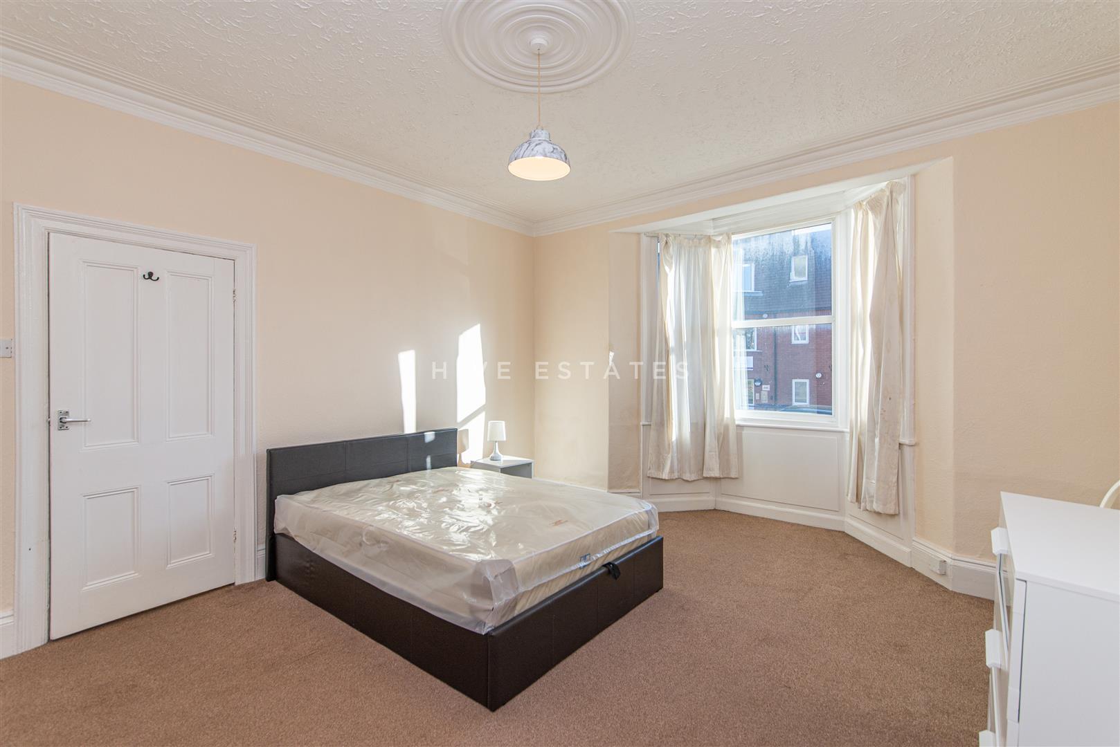 Flat Goldspink Lane in Newcastle upon Tyne