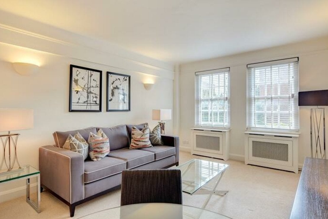 Flat Fulham Road in Greater London