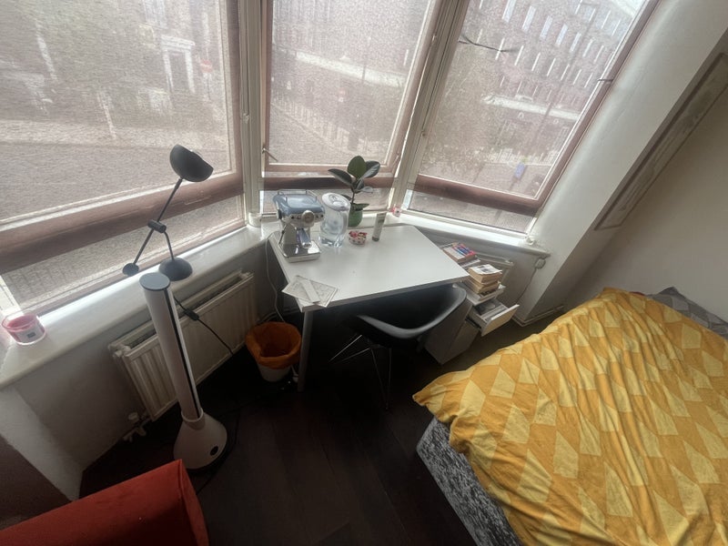 Room McAuley Close in Greater London