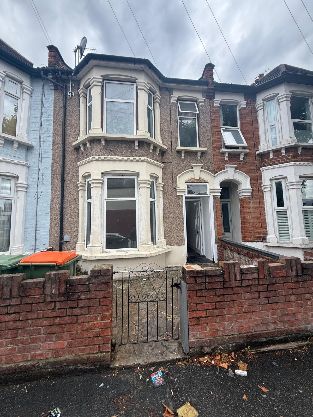 House Dersingham Avenue in Greater London