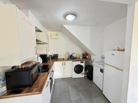 Flat Misterton in Peterborough