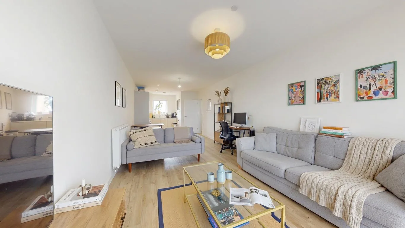 Flat Colson Road in Epping Forest