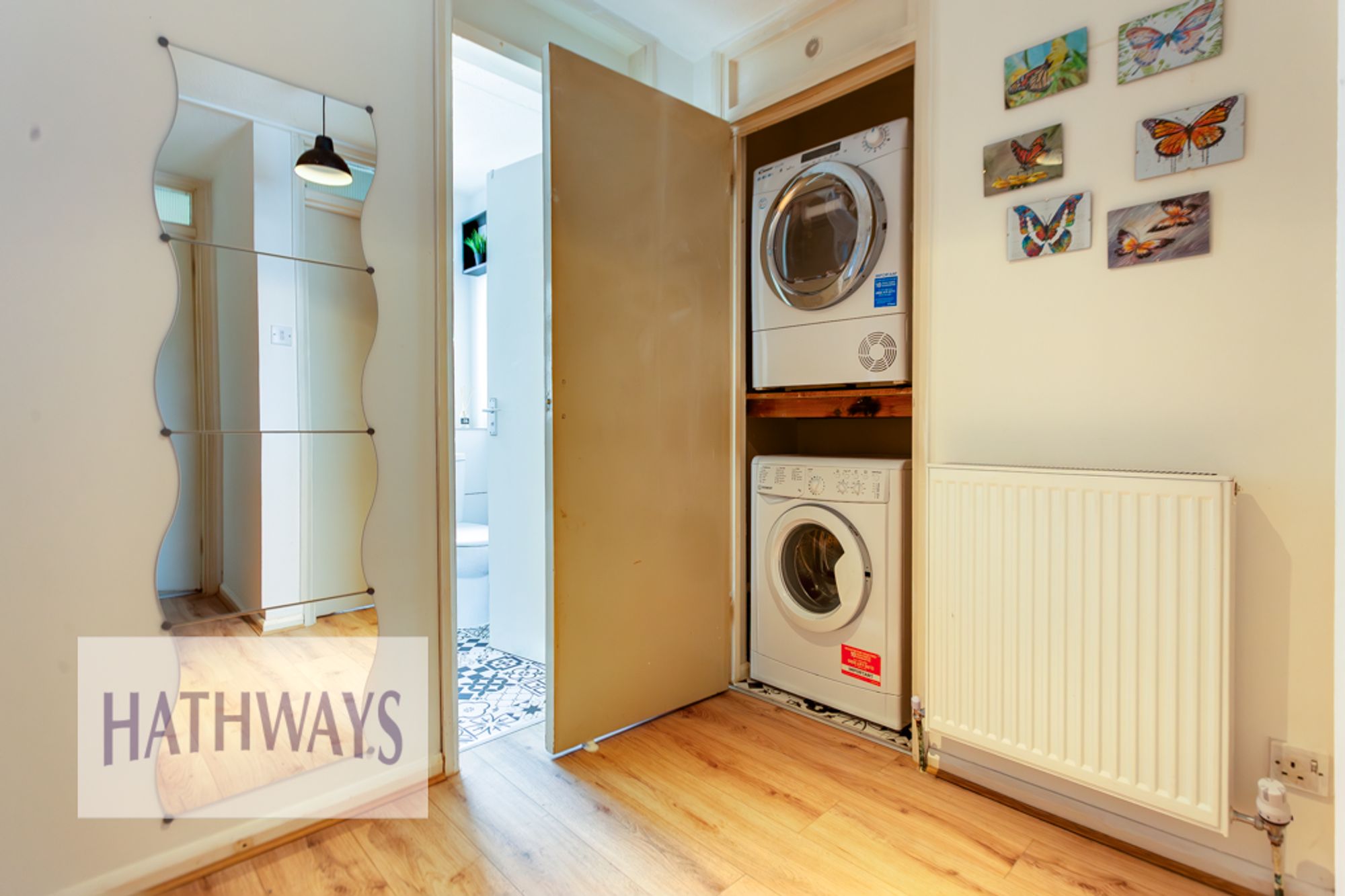 Flat Bronllys Place in Cwmbrân