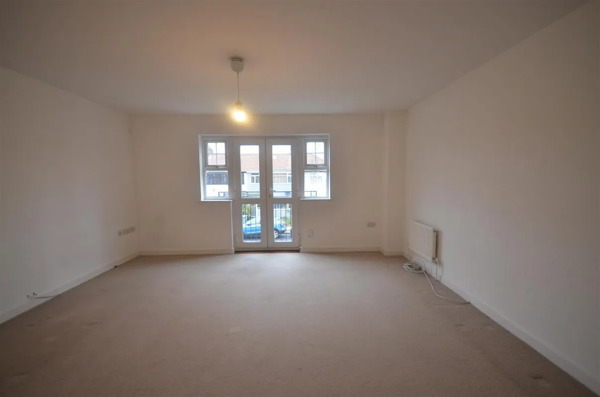 House De Havilland Road in Greater London