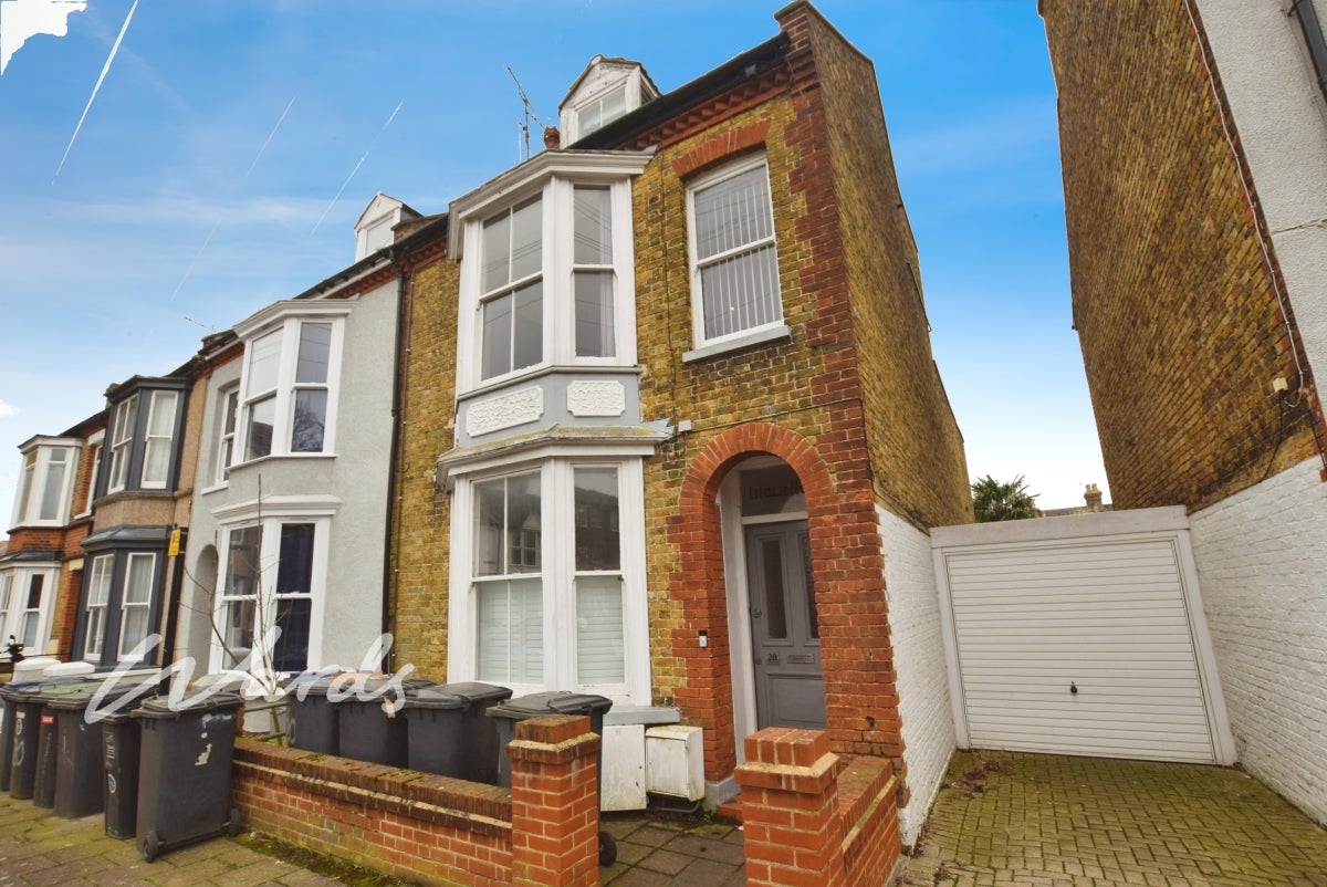 Flat King's Road in Canterbury