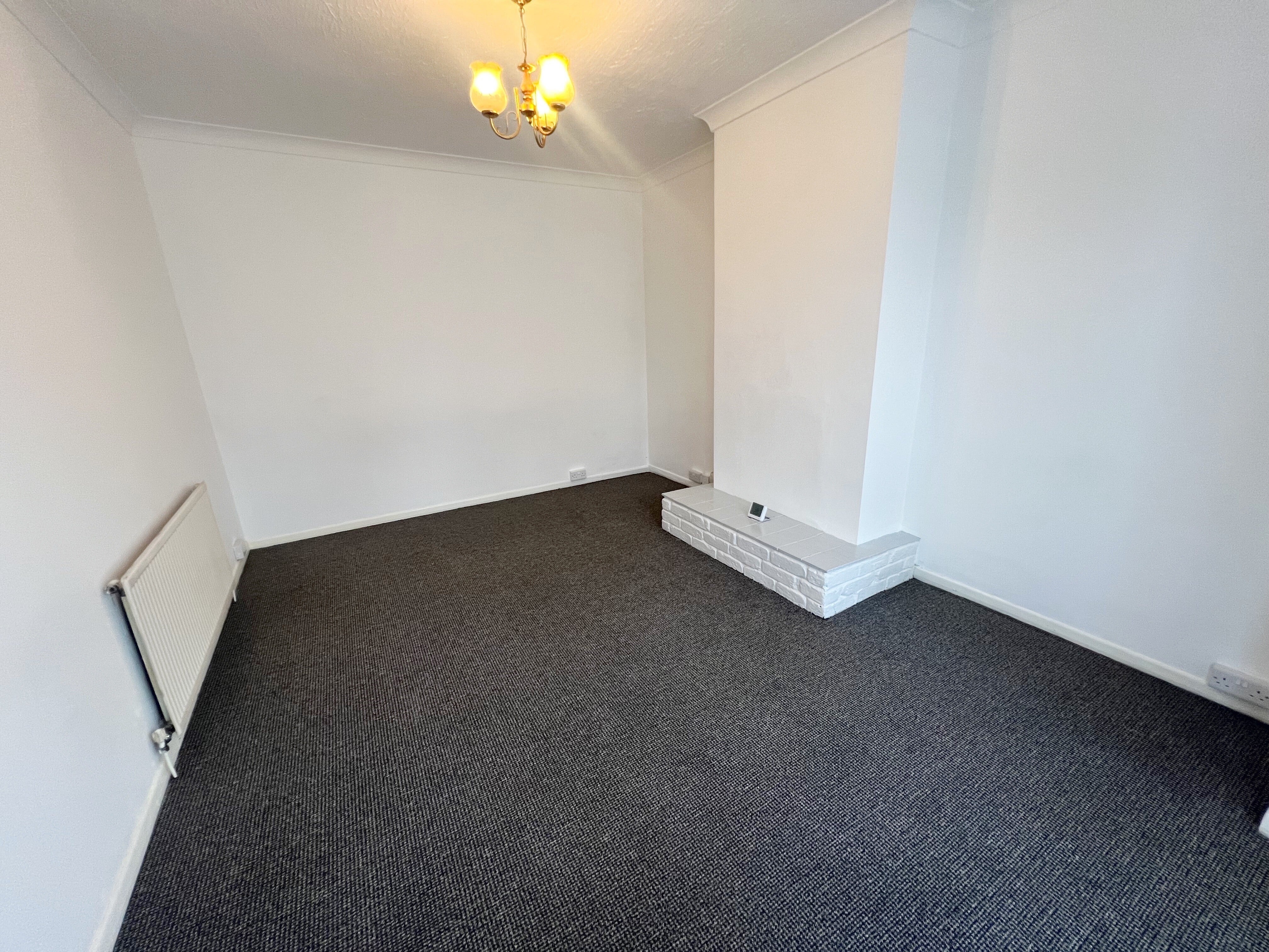 Flat Ringwood Road in Southampton