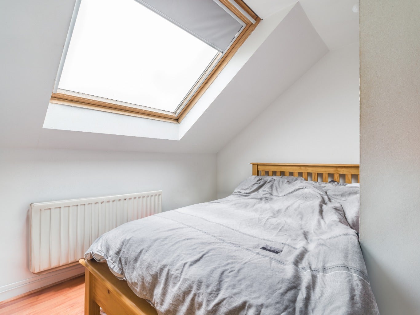 Flat Helmsley Road in Newcastle upon Tyne