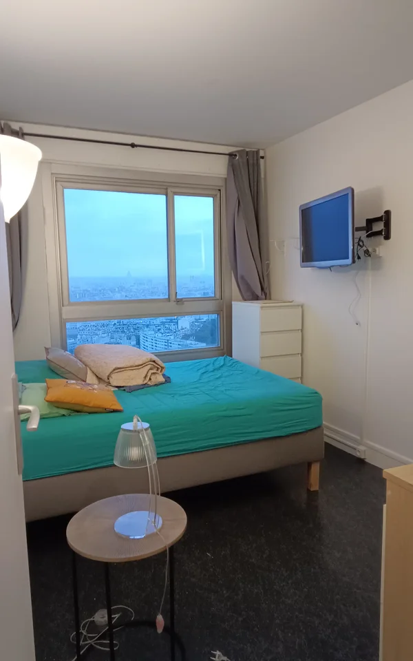 Chambre Avenue d'Italie à Paris