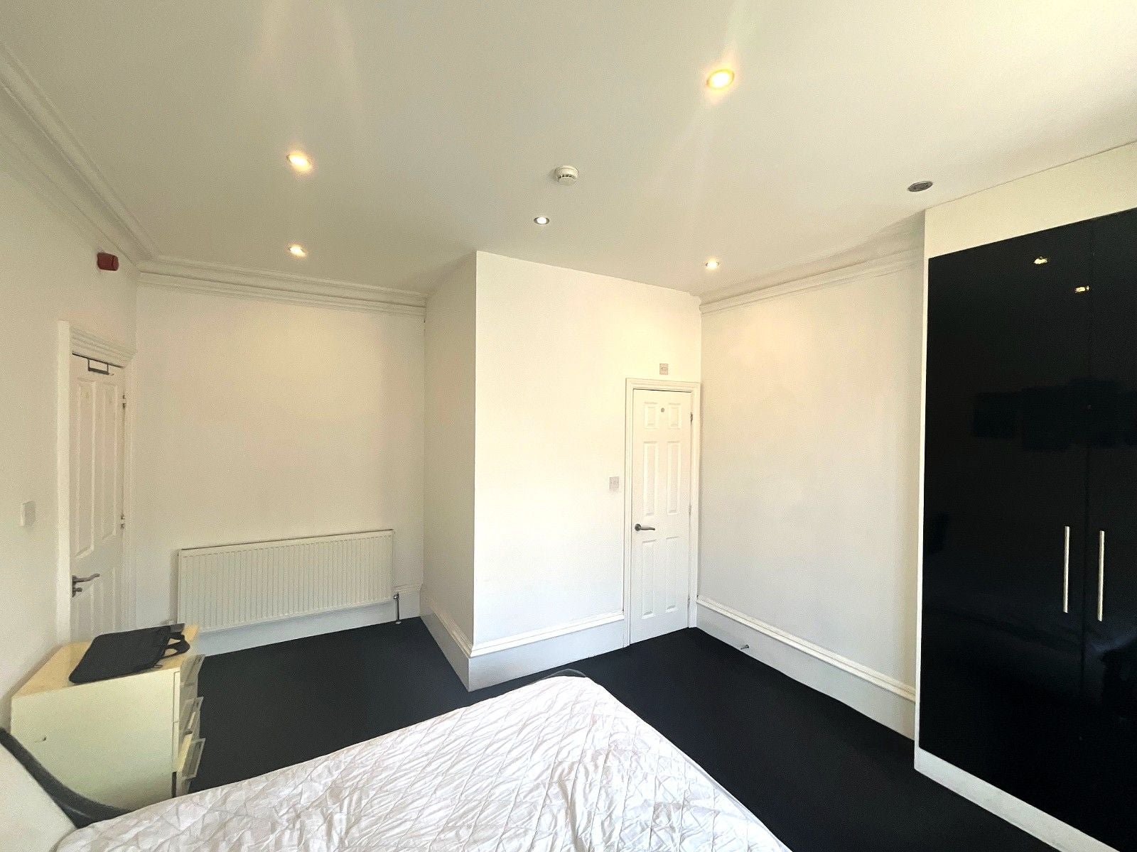 Room Queens Road in Doncaster