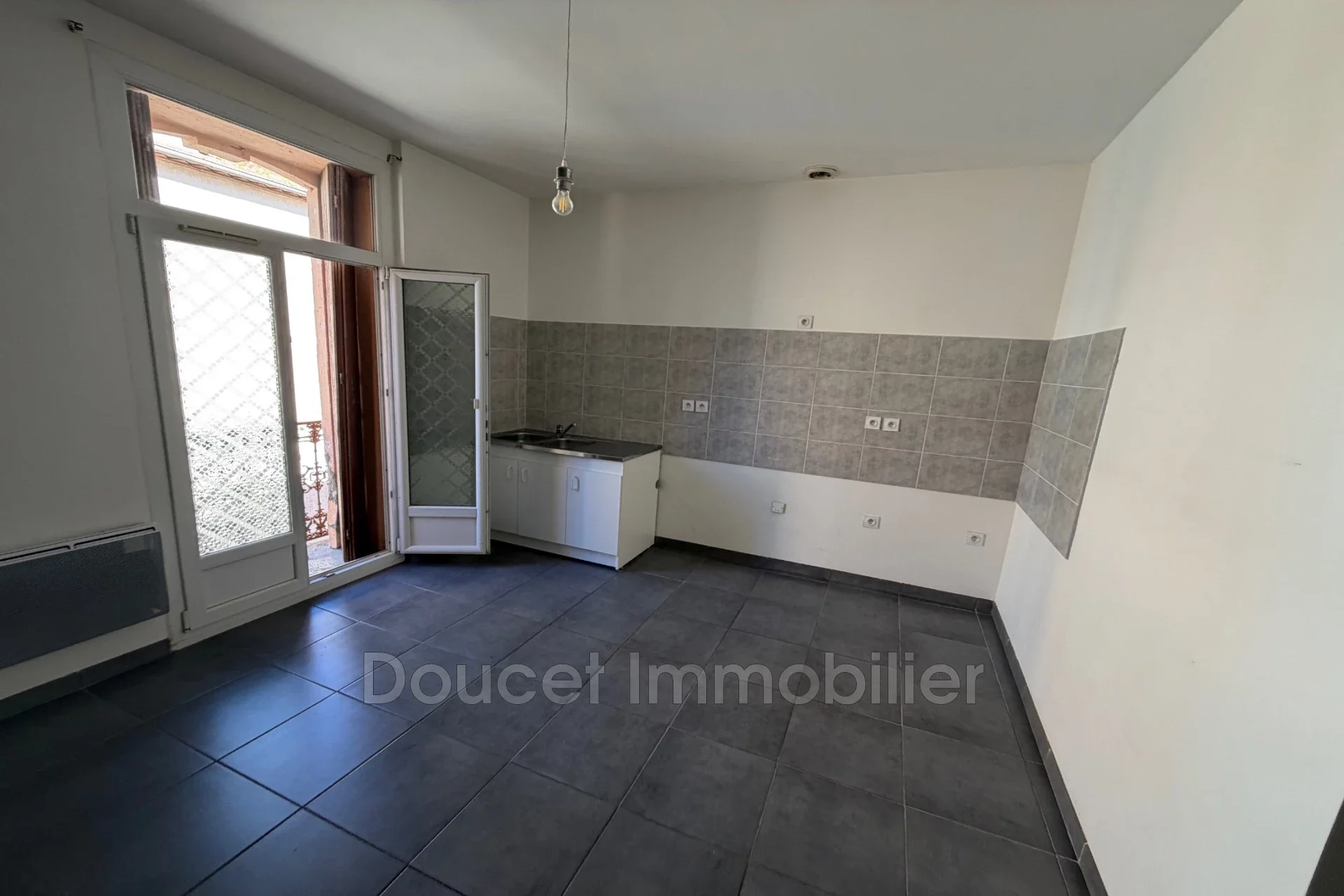 Flat Avenue Clemenceau in Lamalou-les-Bains