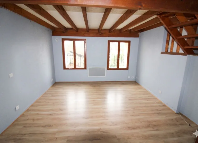 Appartement D 401 à Étrépilly