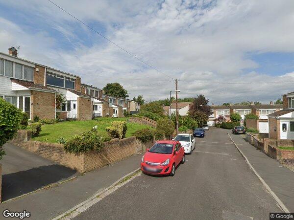 Flat Cardill Close in Bristol