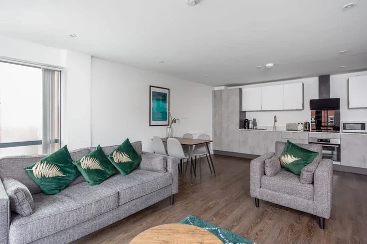 Flat Hallfield Road in York