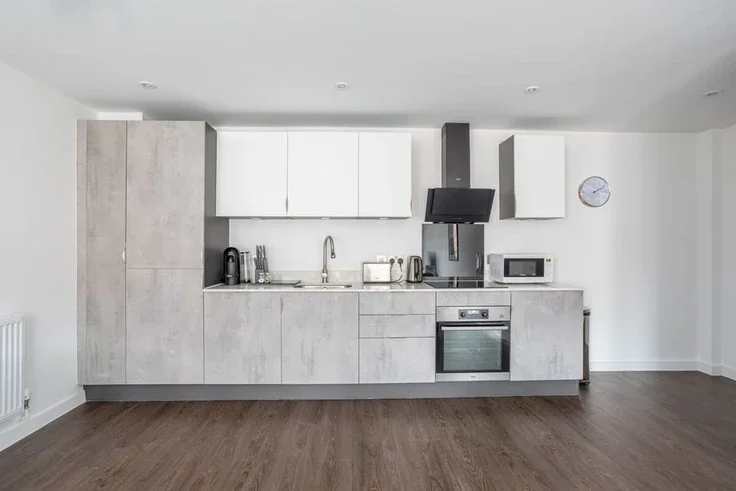 Flat Hallfield Road in York