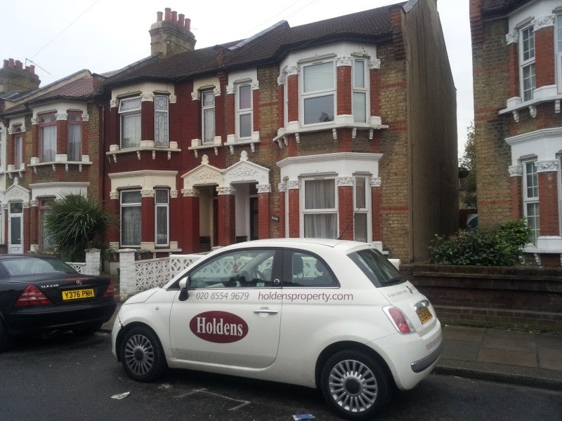 House Henley Road in Greater London