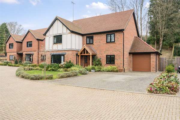 House Grassy Lane in Sevenoaks