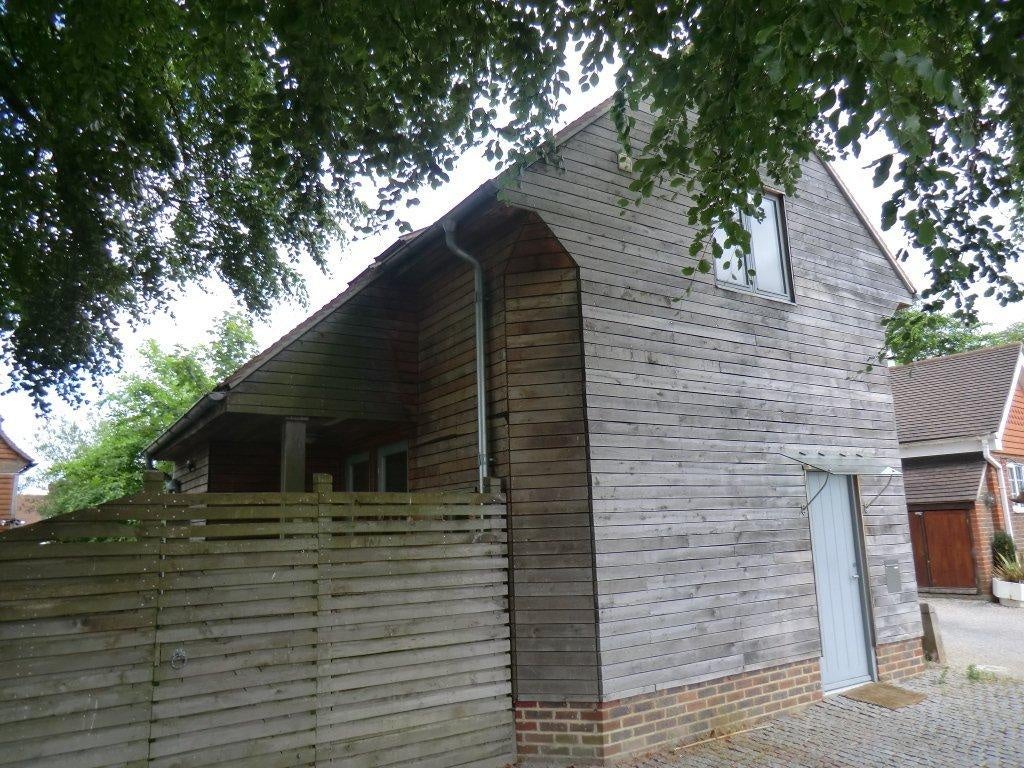 House Lewes Road in Wealden