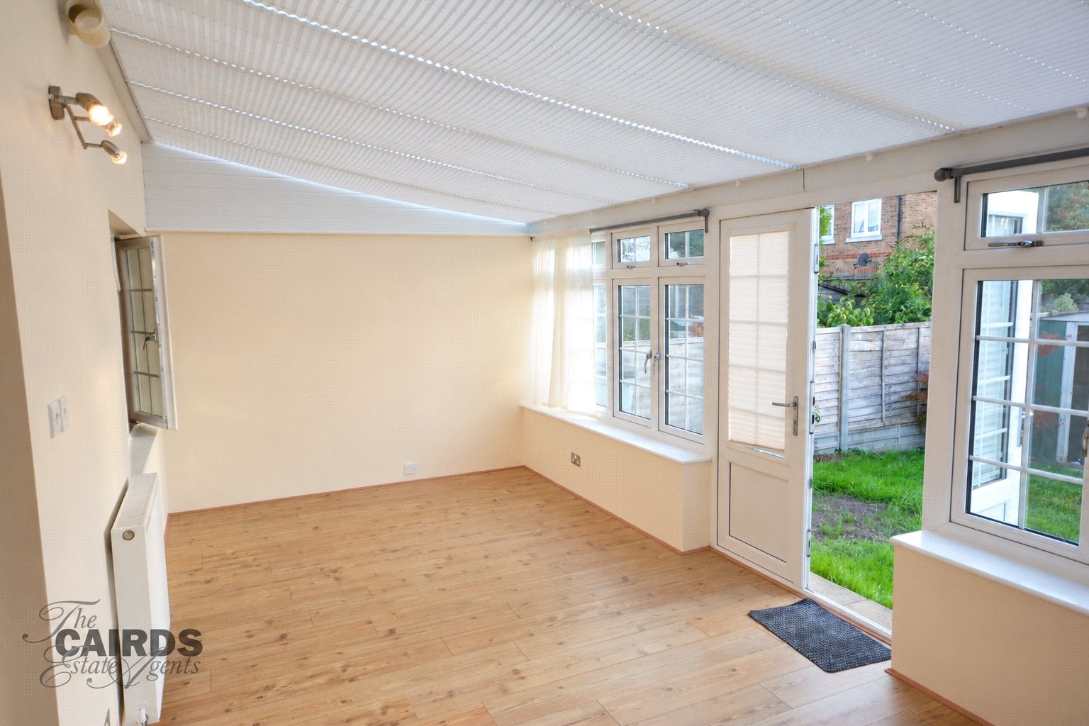 House Long Walk in Reigate and Banstead