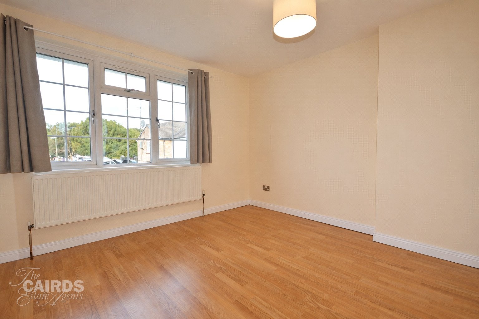 House Long Walk in Reigate and Banstead