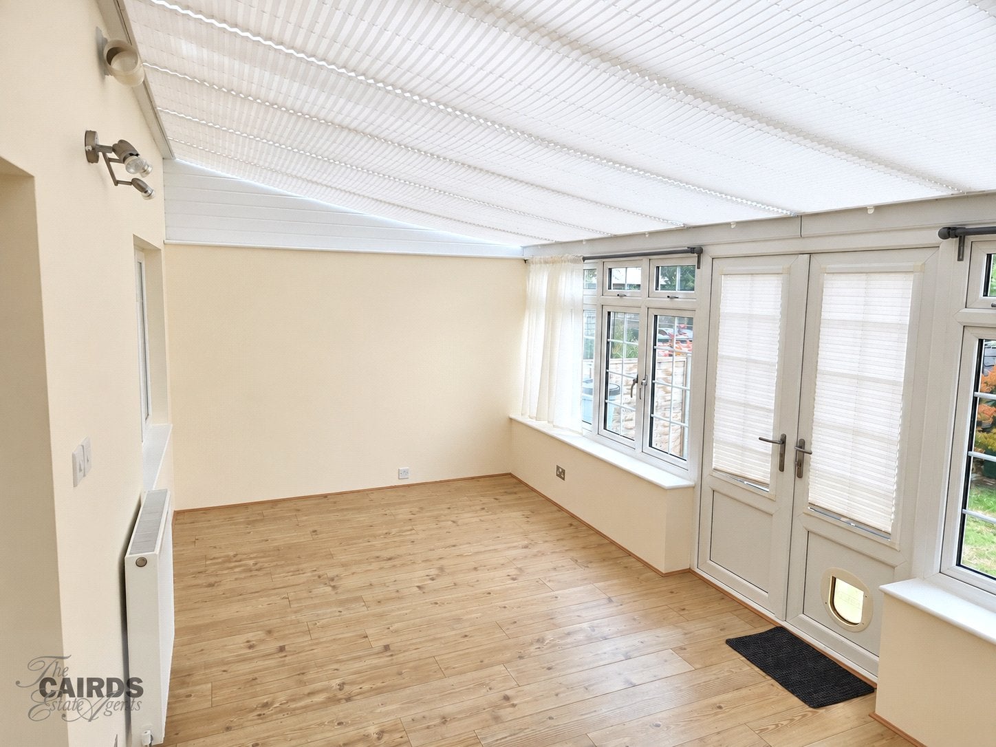 House Long Walk in Reigate and Banstead