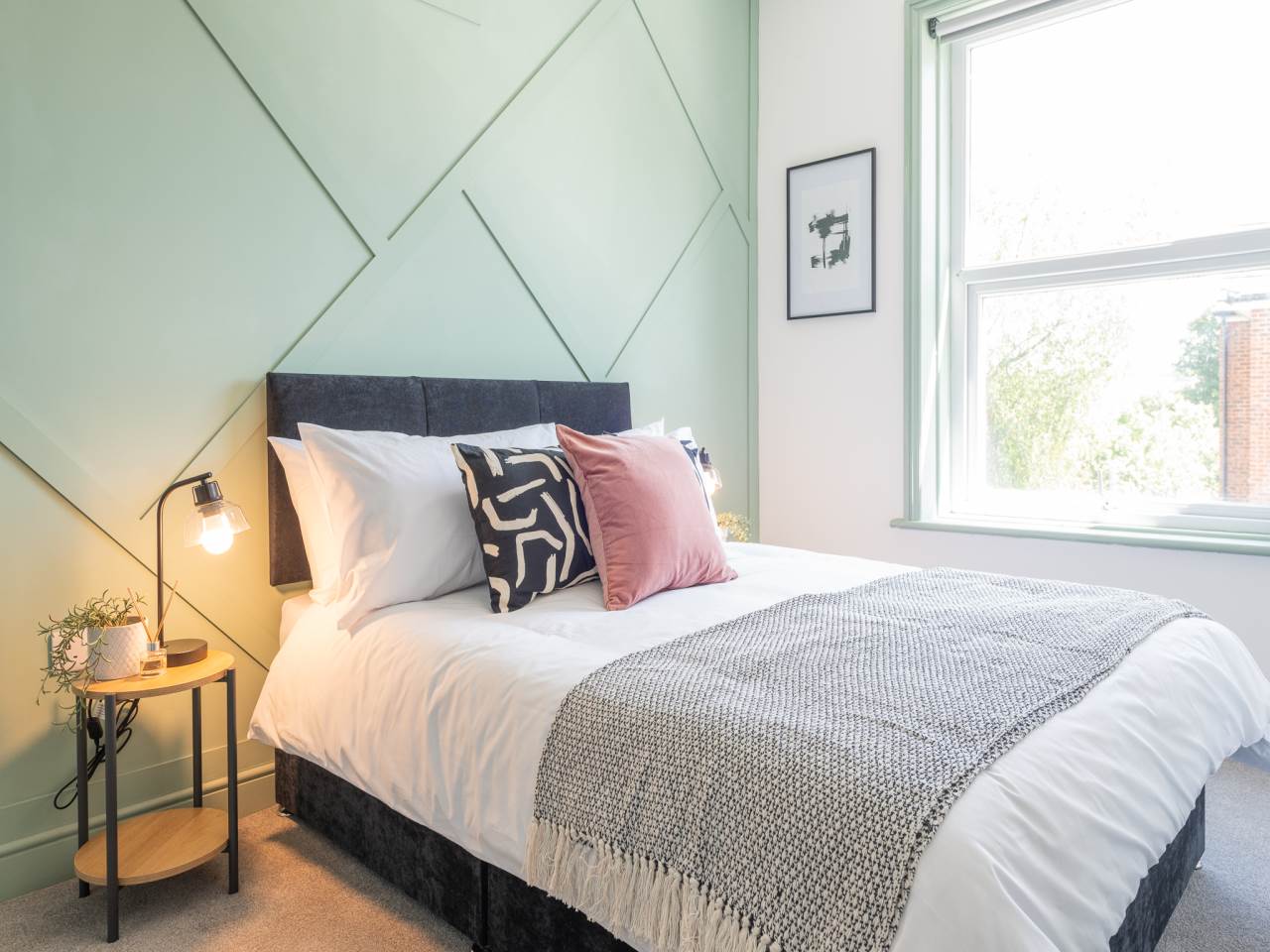 Room Lastingham Road in Leeds