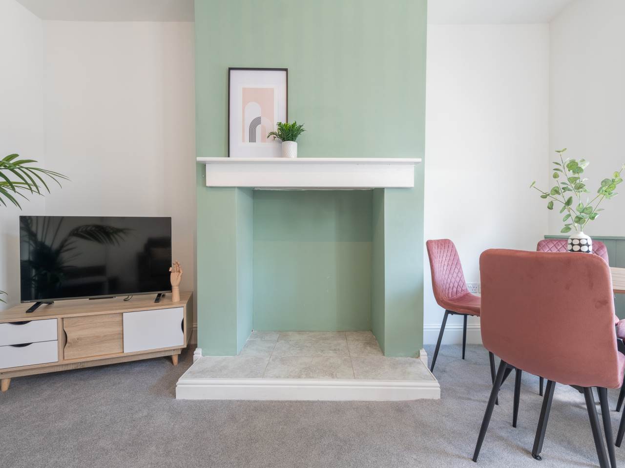 Room Lastingham Road in Leeds